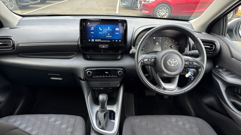 Toyota Yaris 1.5 Hybrid Icon 5dr CVT Hybrid Hatchback